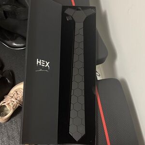 HEX Black Tie